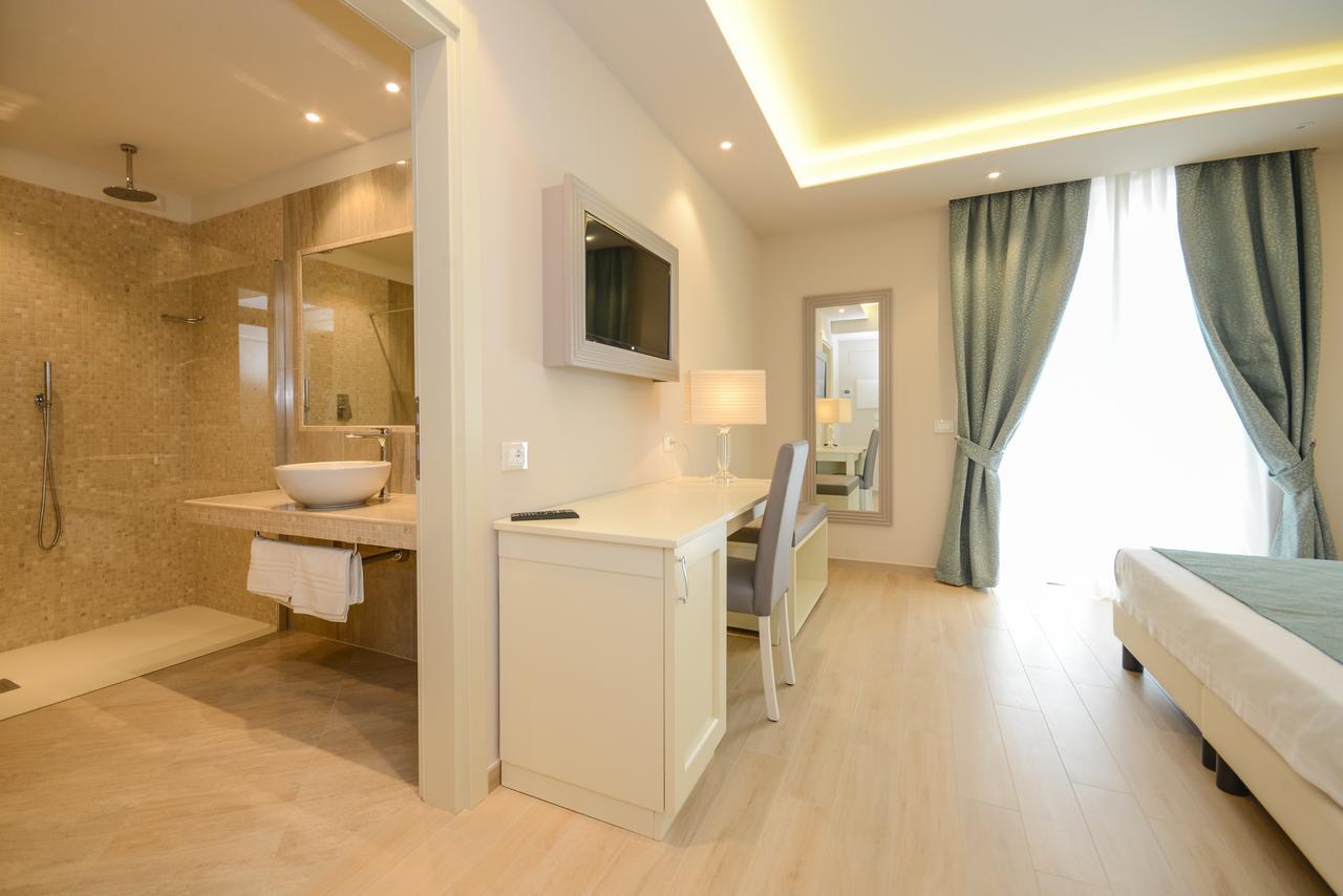 Hotel Villa Garuti Padenghe sul Garda Eksteriør bilde